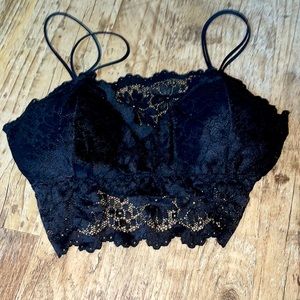 Floral lace black bralette